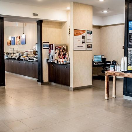 福克斯克里克康福特茵套房酒店 Fox Creek 外观 照片